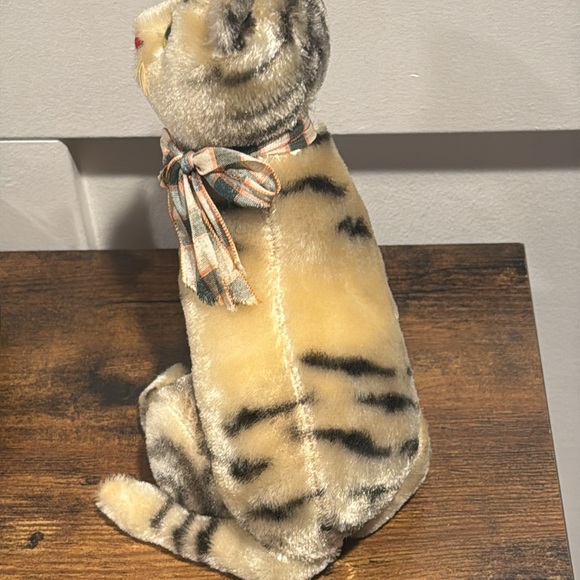 Unbranded Steiff kitten sitting cat kitty green eyes sewn nose mohair beautiful - Picture 4 of 15